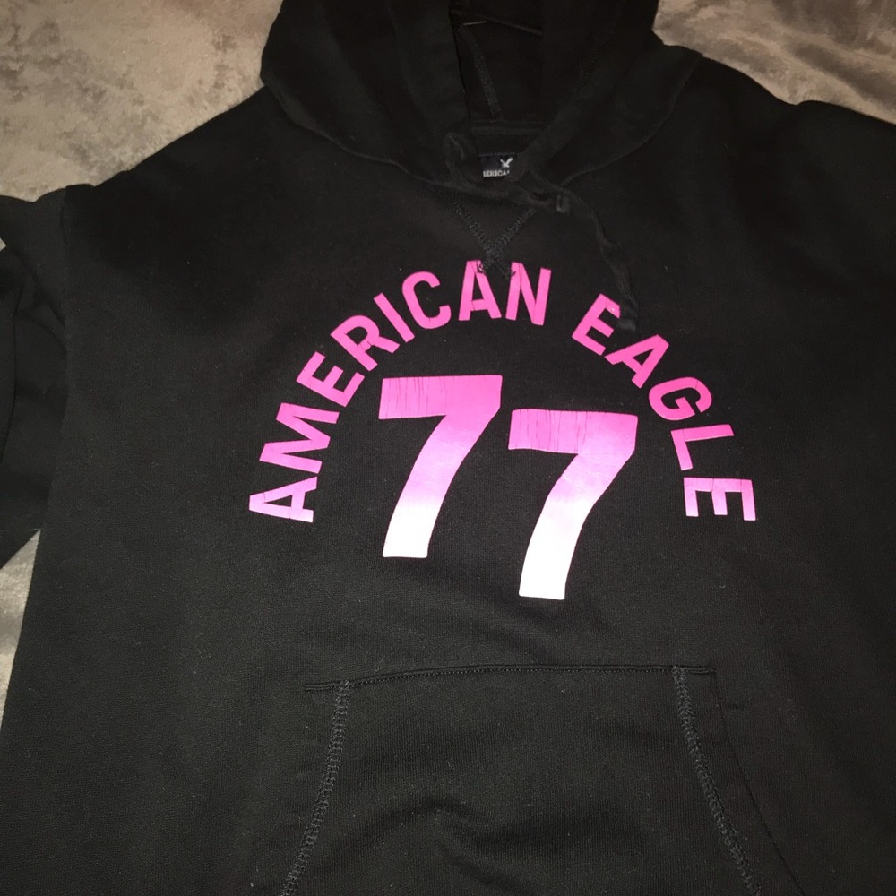 American Eagle sweatshirt 77!!
